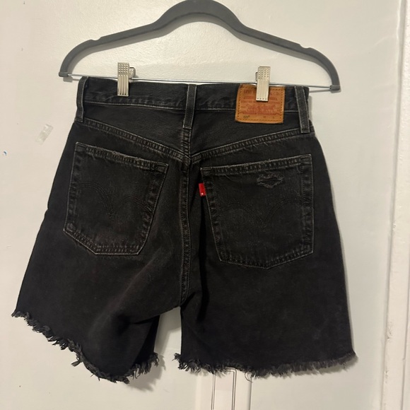 levi’s shorts - Picture 2 of 2